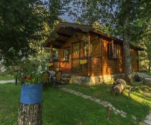 Hoteles en Vigo de Sanabria - Cabañas de Madera Sanabria