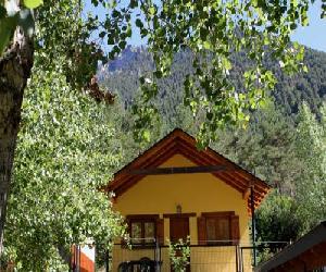 Hoteles en Bielsa - Camping Pineta