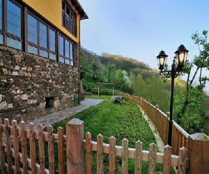 Hoteles en Monón - Casa Corral - Casas de Aldea