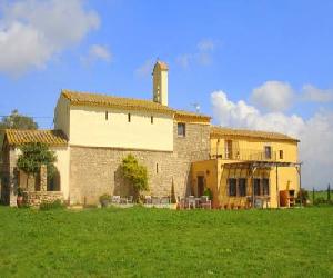 Hoteles en Tonya - Casa Rural Ermita de Santa Llúcia