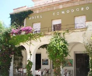 Hoteles en Portbou - Hotel Comodoro