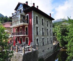 Hoteles en Regules - La Casa Del Puente