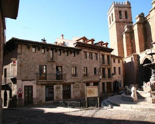 Apartamentos La Iglesia - Mora de Rubielos