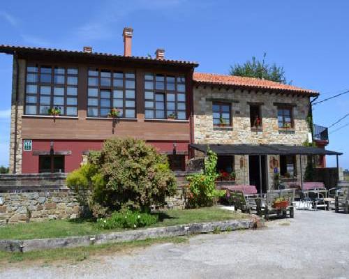 Apartamentos Rurales La Cirigüeña - Oles