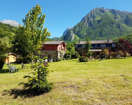 Casas rurales Valle de Bueida - Bárzana