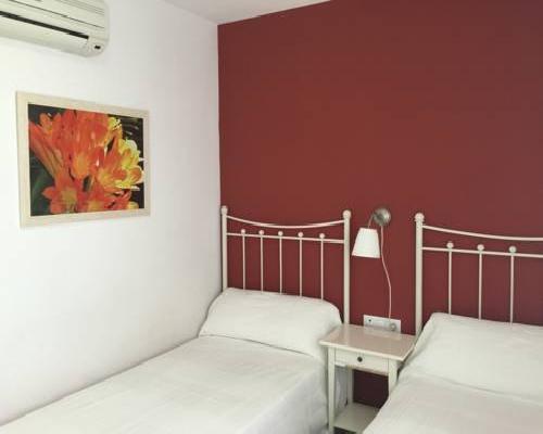 Hostal Monteluna - Rociana