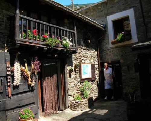 Hotel Can Borrell - Meranges