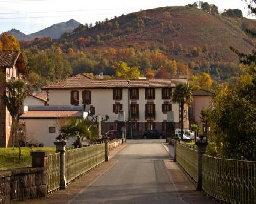 Hotel Urgaín - Oronoz-Mugaire