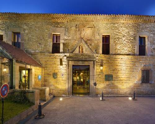 Parador de Cangas de Onís - Villanueva de Cangas de Onís