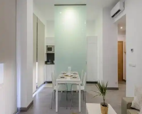 Apartamentos Lanceata - Revolta