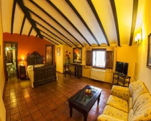 Hotel Bodega La Venta - Casas de los Pinos